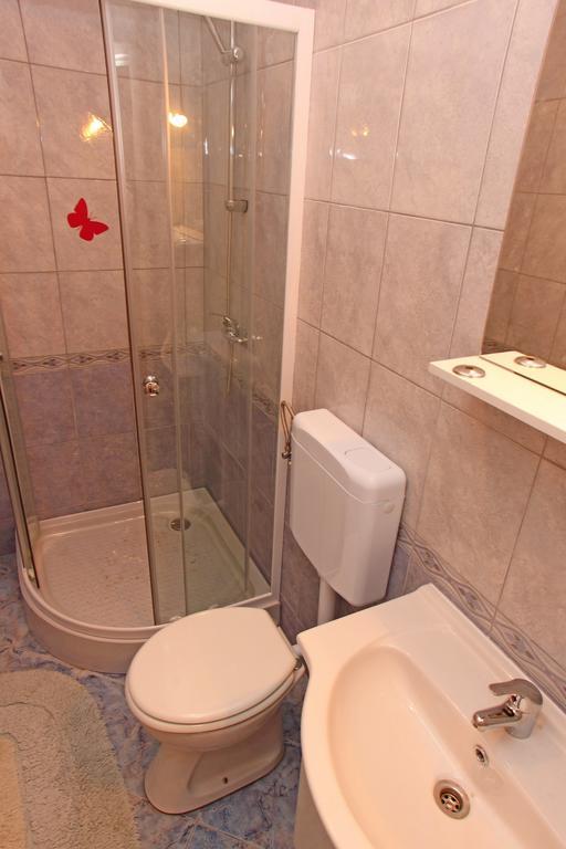 Apartment Marinesa