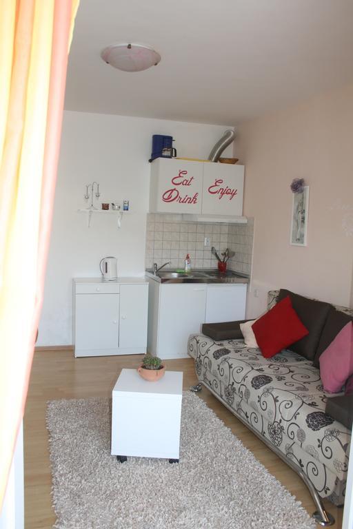 Apartment Marinesa *